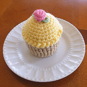 Lemony Yellow Cupcake Pincushion
